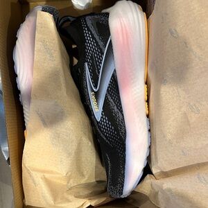 Brooks Black and White Sneakers with Orange Accents- BRAND NEW